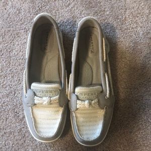 Women’s sorry top-sliders